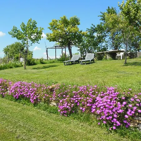 Gospodarstwo agroturystyczne Barbarossa Dogliani